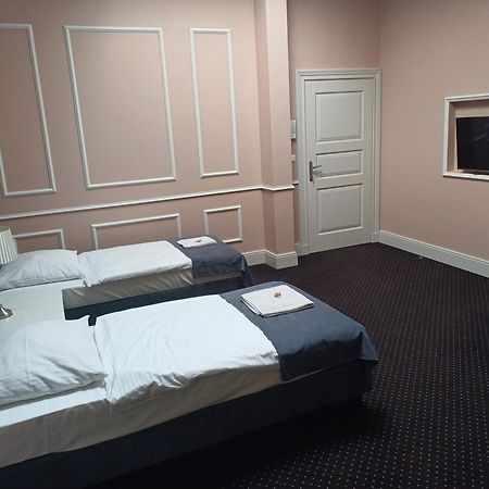 Aparthotel Platinum Apartamenty Inowrocław Buitenkant foto