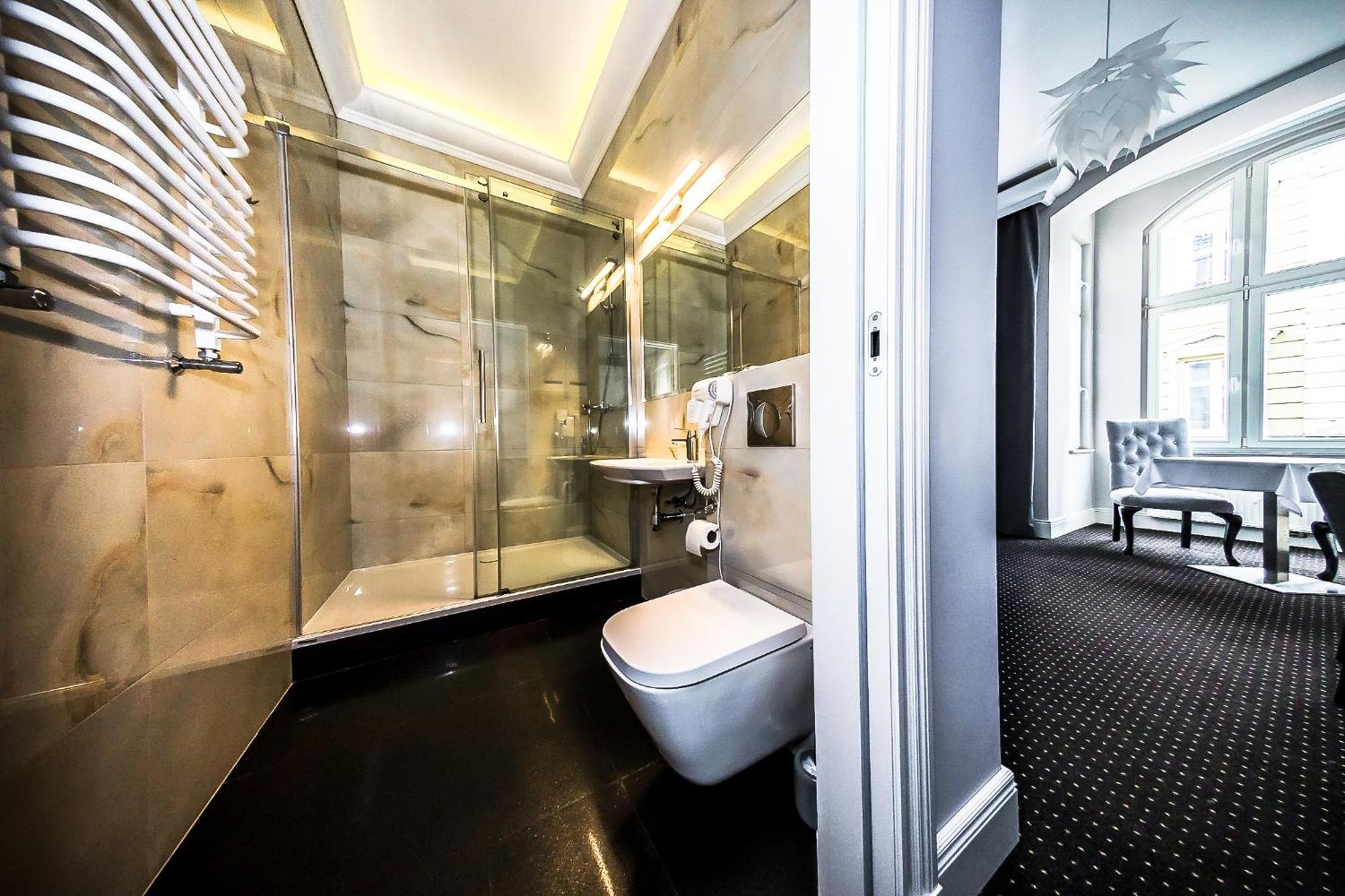 Aparthotel Platinum Apartamenty Inowrocław Buitenkant foto
