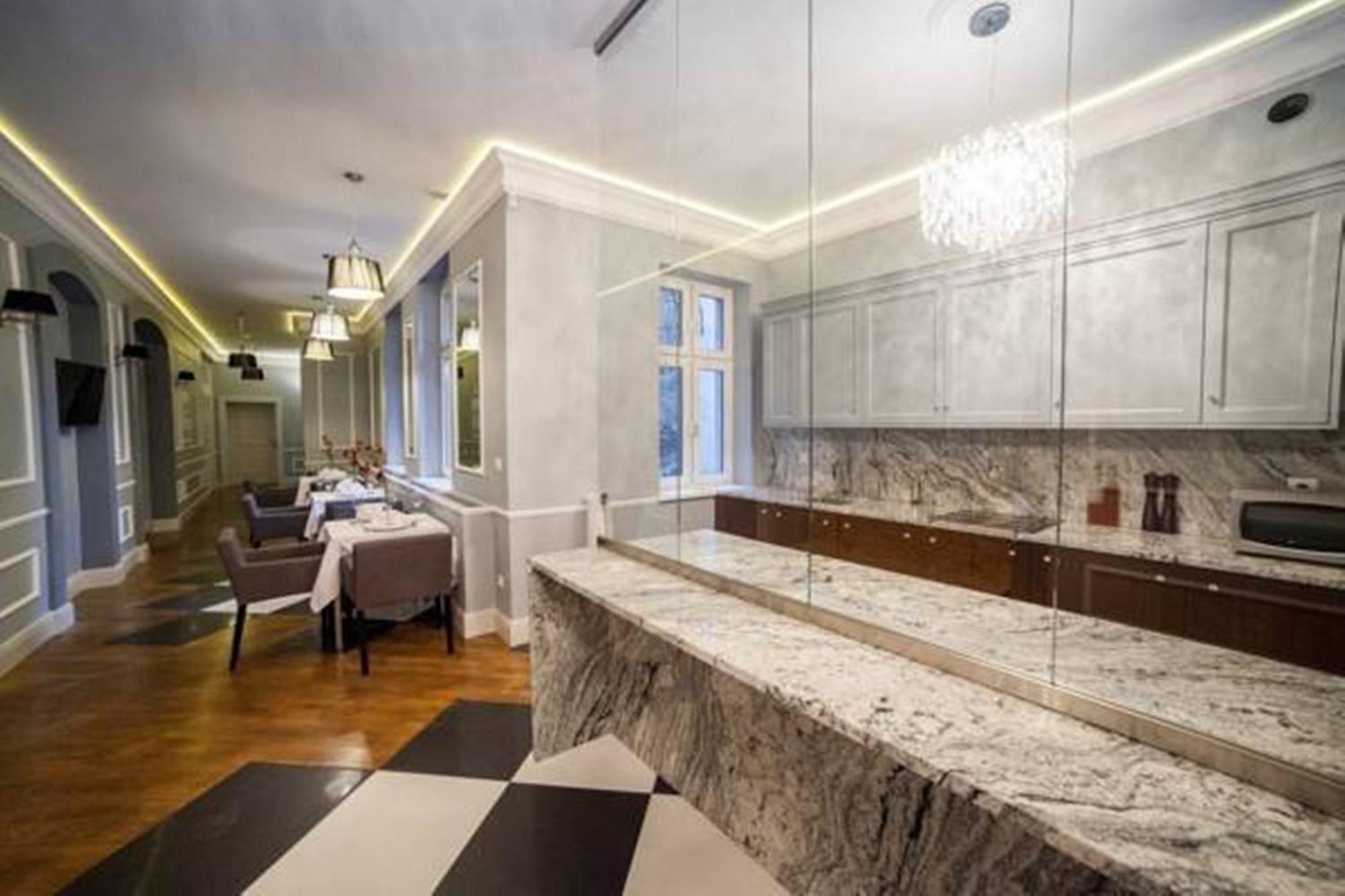 Aparthotel Platinum Apartamenty Inowrocław Buitenkant foto