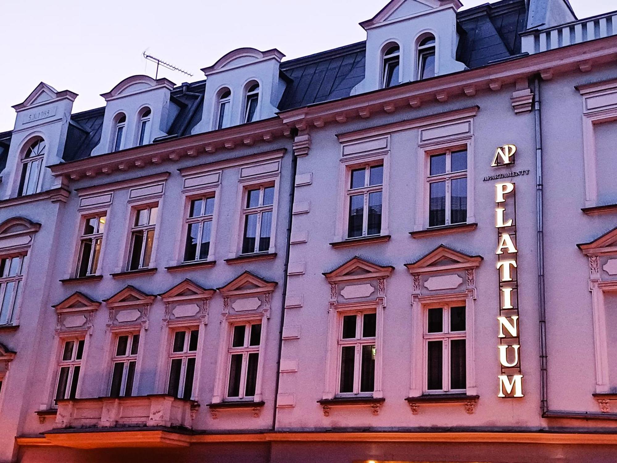 Aparthotel Platinum Apartamenty Inowrocław Buitenkant foto