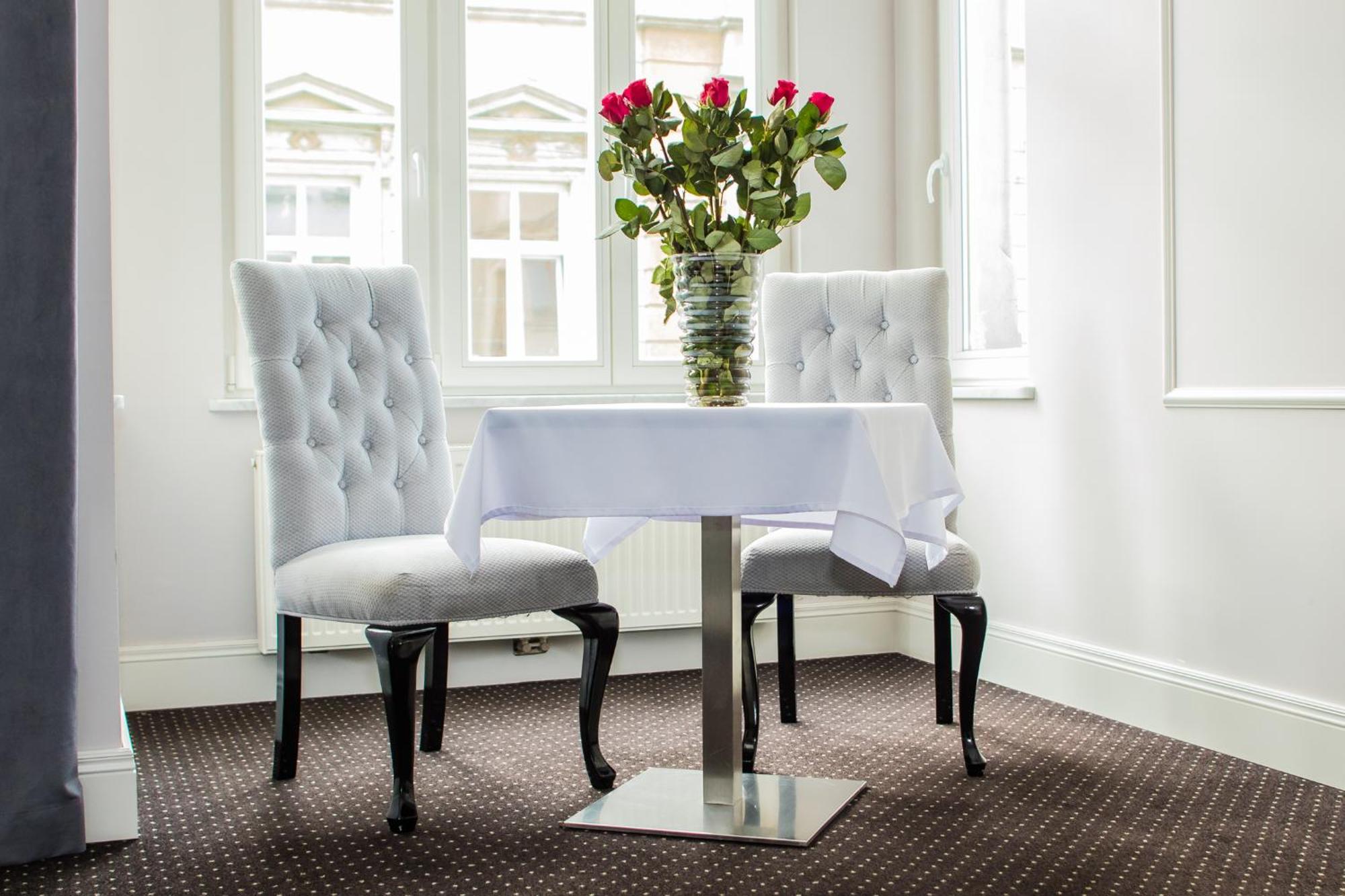 Aparthotel Platinum Apartamenty Inowrocław Buitenkant foto