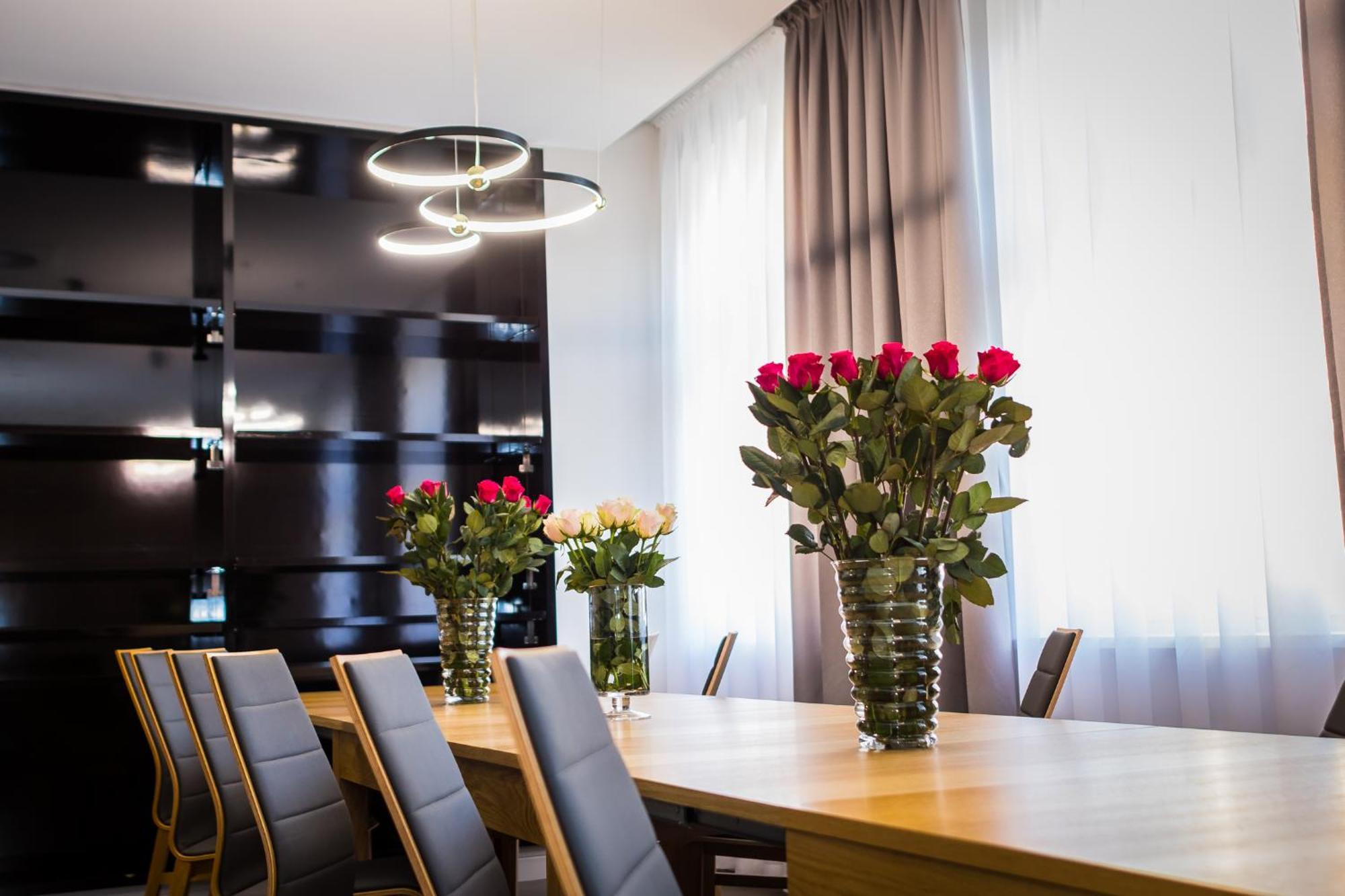 Aparthotel Platinum Apartamenty Inowrocław Buitenkant foto